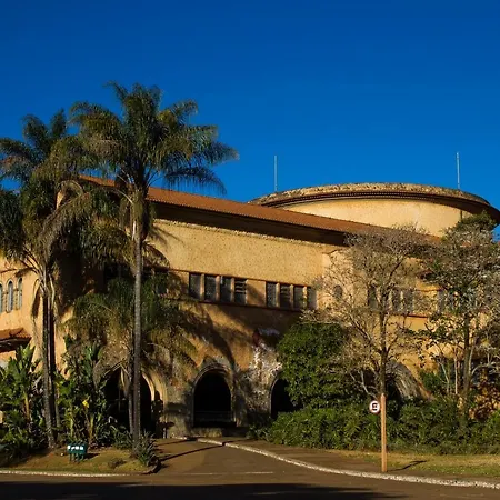 Chale Bosque Do Barreiro Villa Araxa Exterior photo